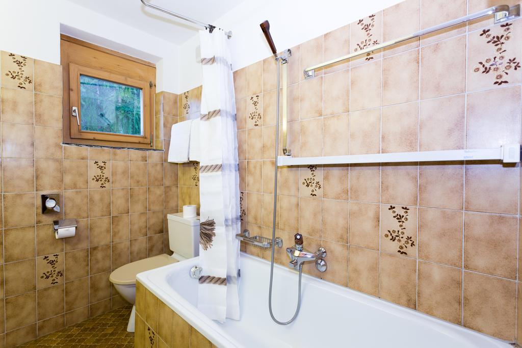 Hotel B&B Susom Surlej Silvaplana Ngoại thất bức ảnh