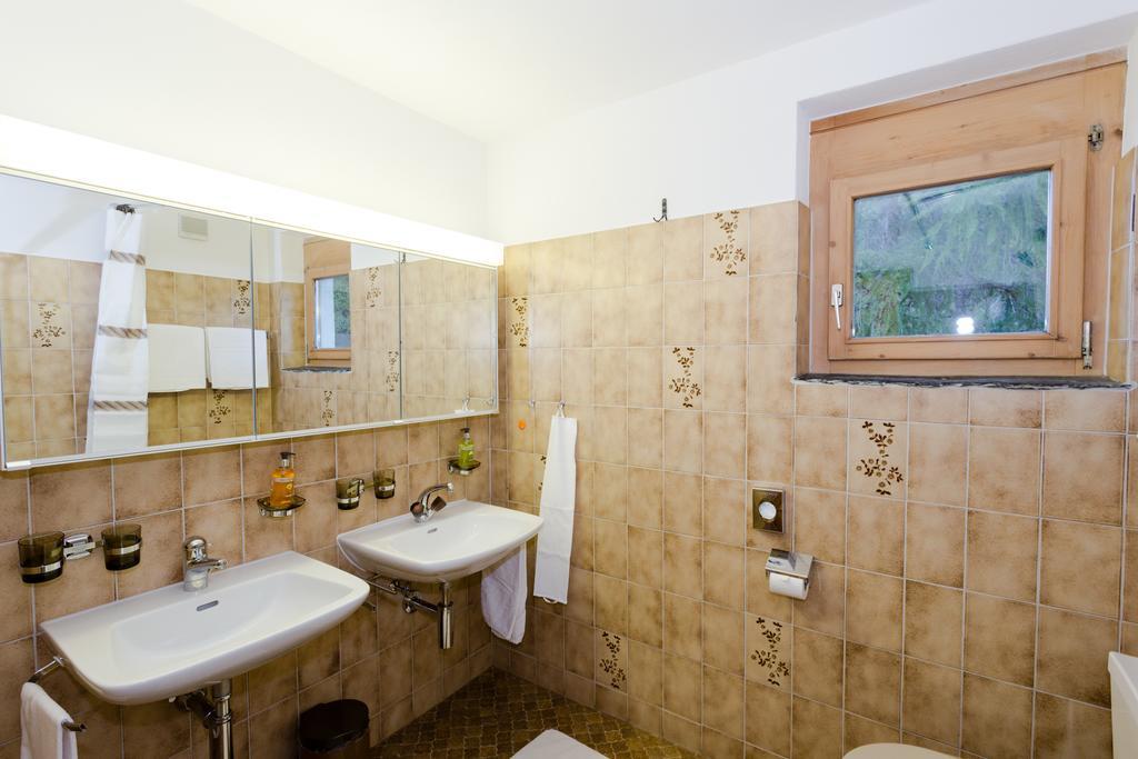 Hotel B&B Susom Surlej Silvaplana Ngoại thất bức ảnh